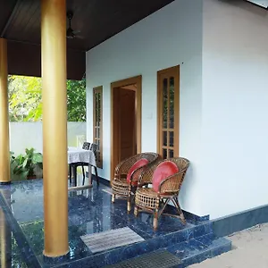 Marari Neena Homestay