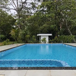 Marari Palace Resort