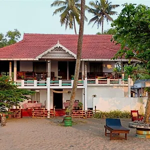 Marari Praise Beachfront Homestay
